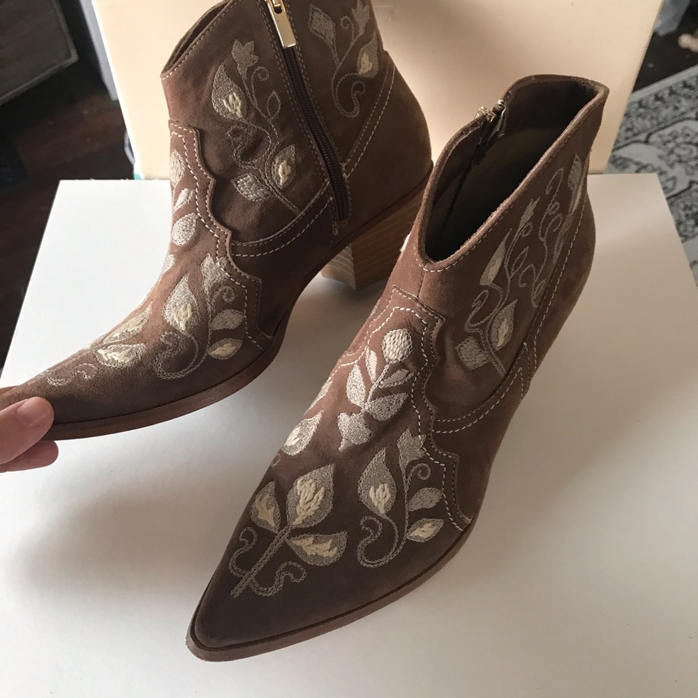 Sundance Brown Suede Ankle Boots with Cream Embroidery
